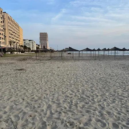 Golden Horizon Sea View Apartamento