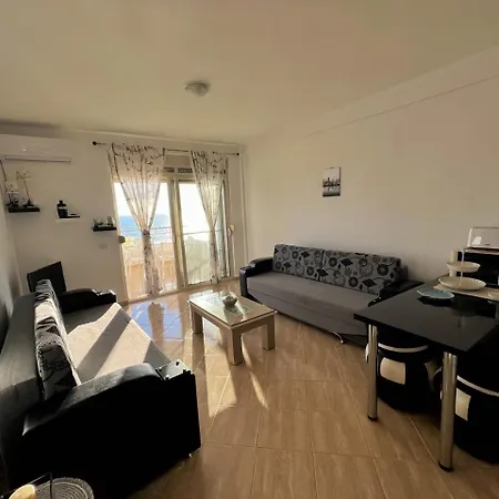 Golden Horizon Sea View Apartment Durrës